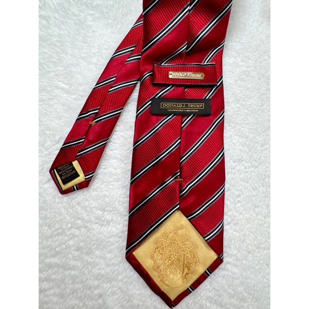 Donald J. Trump Necktie Red Striped Signature Collection Silk Tie Length‎ 59"